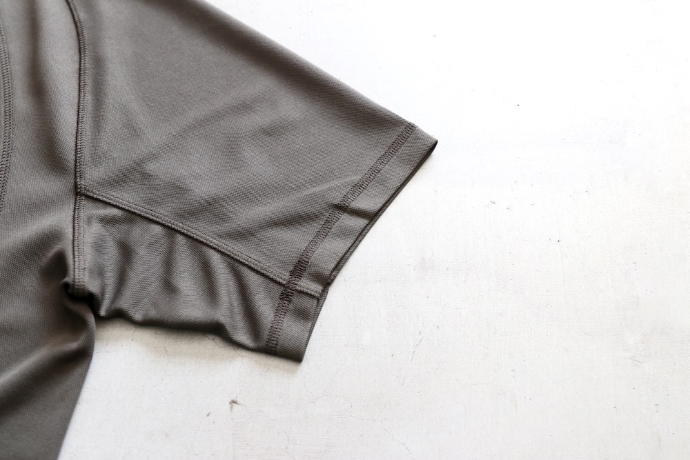 SAN SAN GEAR (  ) "FLOWING PANEL T-SHIRT"