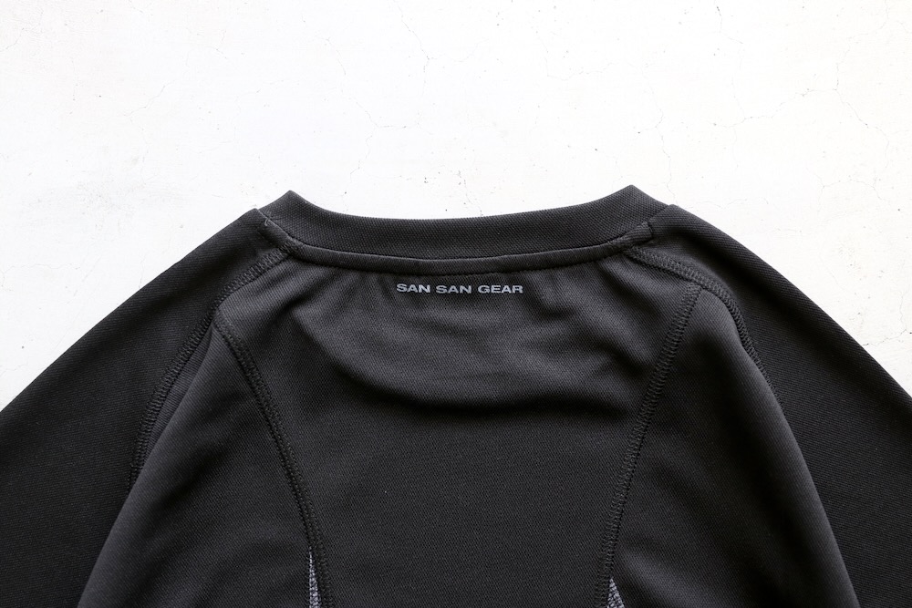 SAN SAN GEAR (  ) "FLOWING PANEL T-SHIRT"