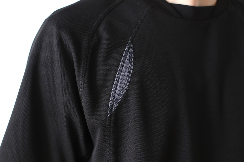 SAN SAN GEAR (  ) "FLOWING PANEL T-SHIRT"