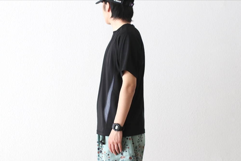 SAN SAN GEAR (  ) "FLOWING PANEL T-SHIRT"