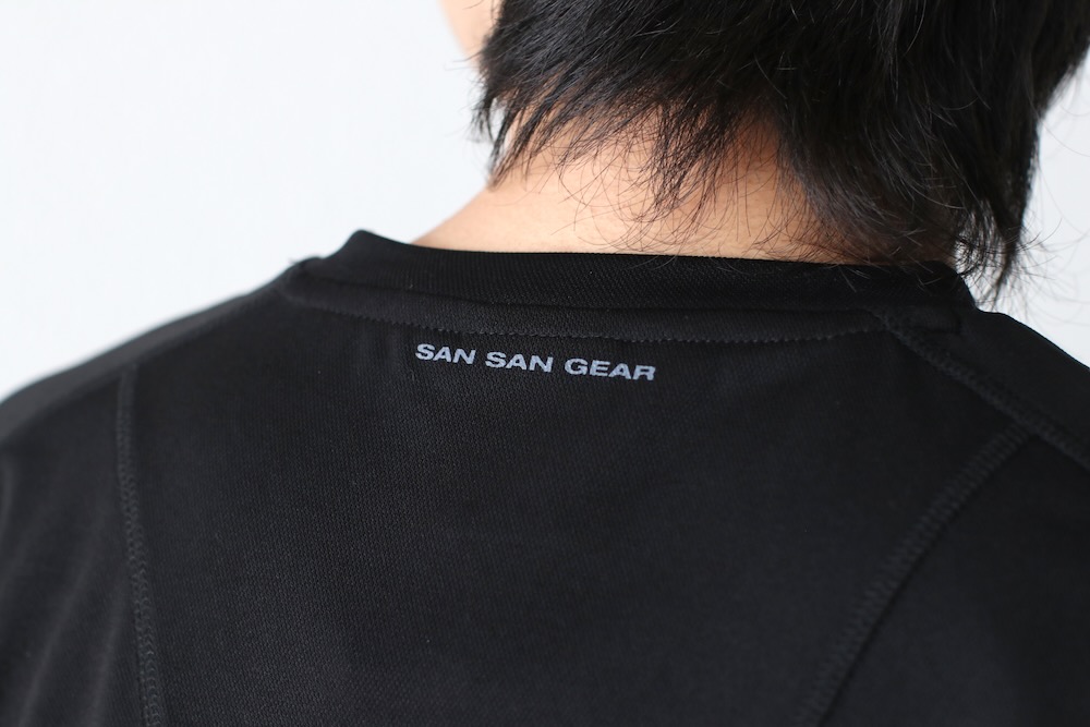 SAN SAN GEAR (  ) "FLOWING PANEL T-SHIRT"