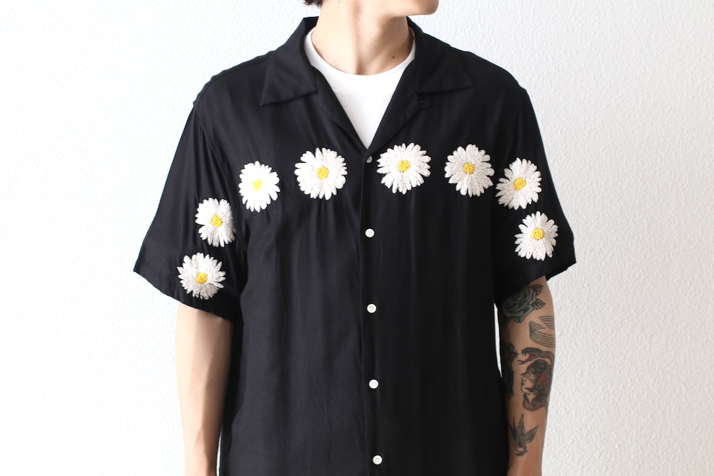 NOMA t.d. Flower Embroideryオープンカラーシャツ NOMARHYTHM TEXTILE (ノーマリズムテキスタイル) “Flower Embroidery