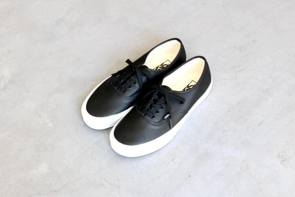 VANS(������) "Authentic LEATHER BLACK/TRUE WHITE"