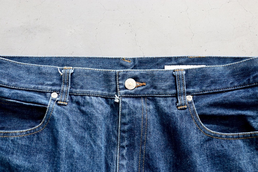 NOMARHYTHM TEXTILE (�Ρ��ޥꥺ��ƥ���������) ��Bandana Embroidery Denim Pants��