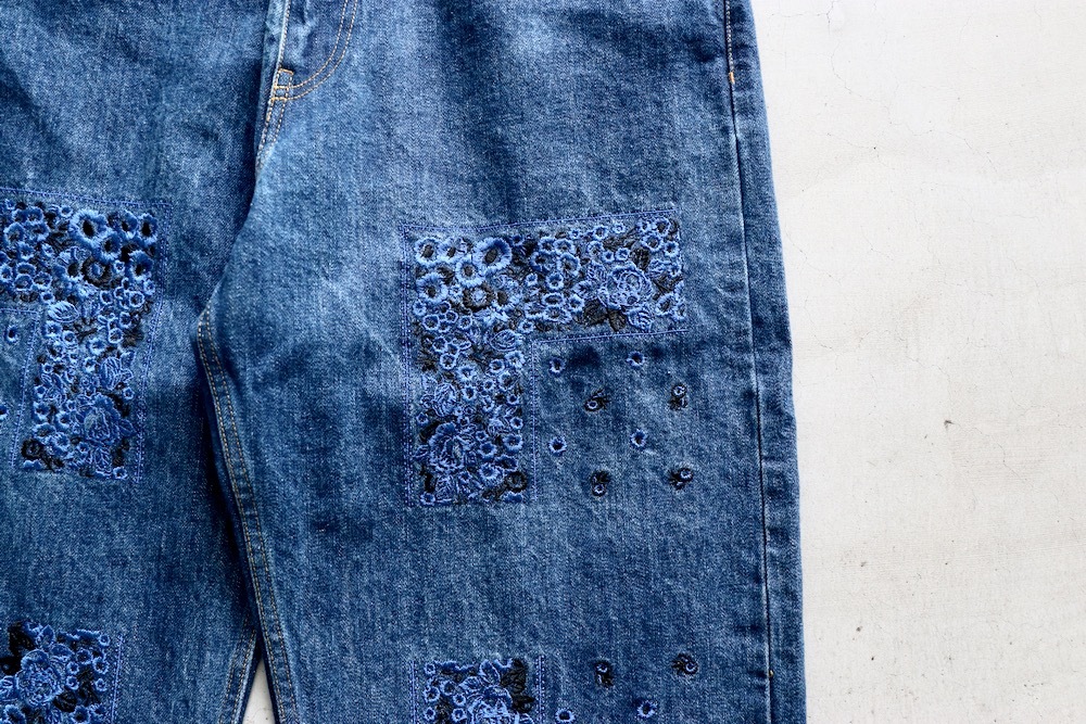 NOMARHYTHM TEXTILE (�Ρ��ޥꥺ��ƥ���������) ��Bandana Embroidery Denim Pants��