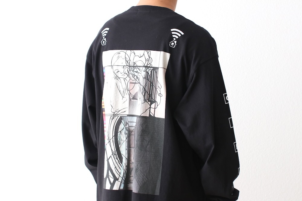 C.E() "WILLOW LONG SLEEVE T"