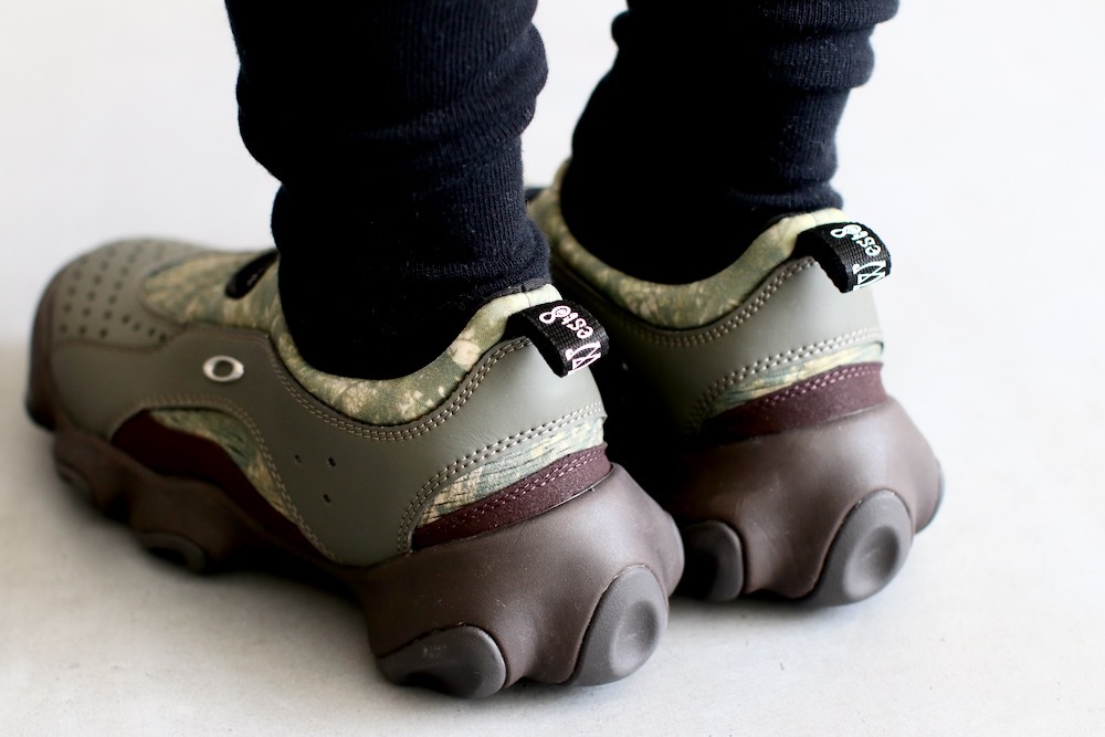 limitedBRAIN DEAD  OAKLEY  South2 West8(֥쥤ǥå  ꡼  ġ ȥ) "Oakley Factory Team Flesh Sandal"