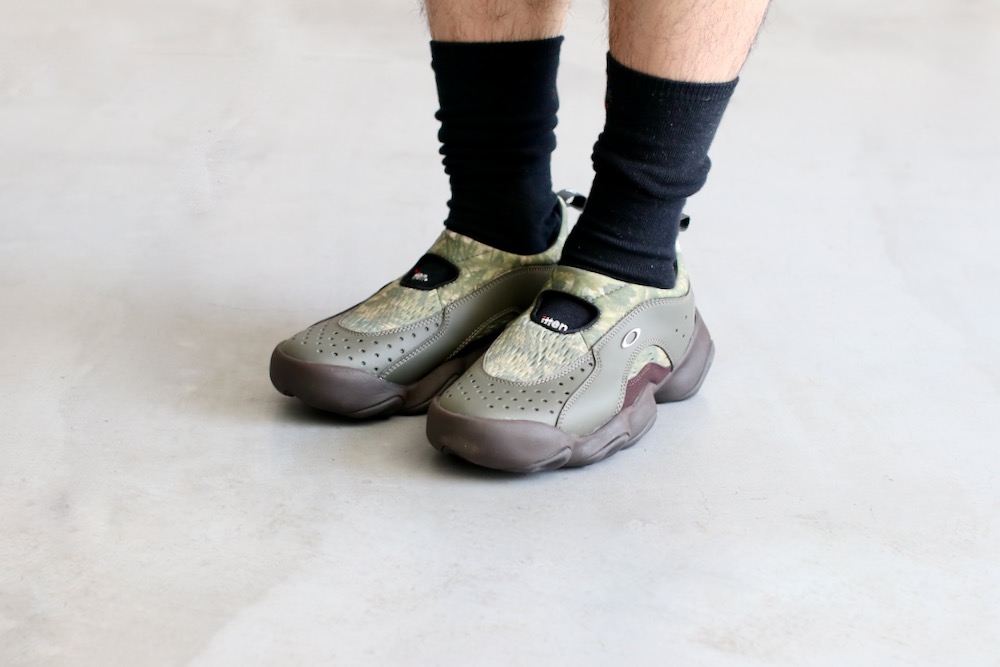 limitedBRAIN DEAD  OAKLEY  South2 West8(֥쥤ǥå  ꡼  ġ ȥ) "Oakley Factory Team Flesh Sandal"