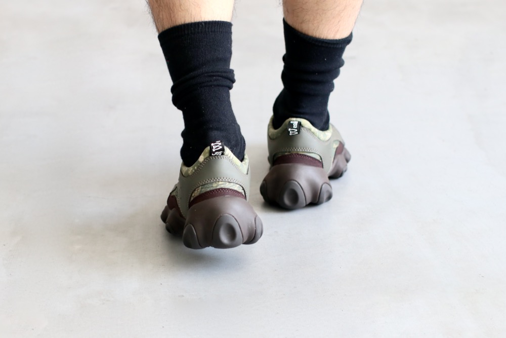 limitedBRAIN DEAD  OAKLEY  South2 West8(֥쥤ǥå  ꡼  ġ ȥ) "Oakley Factory Team Flesh Sandal"