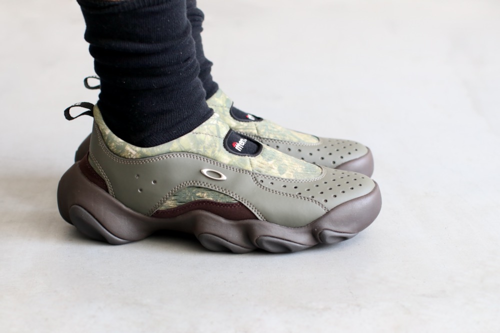 limitedBRAIN DEAD  OAKLEY  South2 West8(֥쥤ǥå  ꡼  ġ ȥ) "Oakley Factory Team Flesh Sandal"