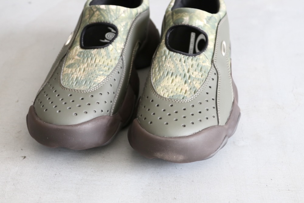 limitedBRAIN DEAD  OAKLEY  South2 West8(֥쥤ǥå  ꡼  ġ ȥ) "Oakley Factory Team Flesh Sandal"