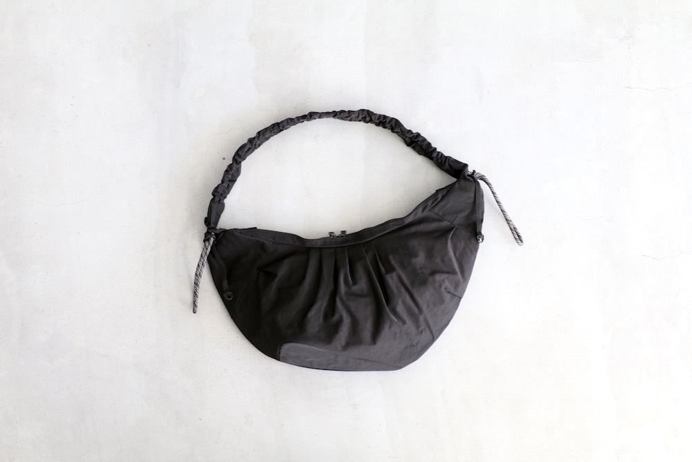 F/CE.( ���ե�������) "TEXTURED TWILL BODY BAG"