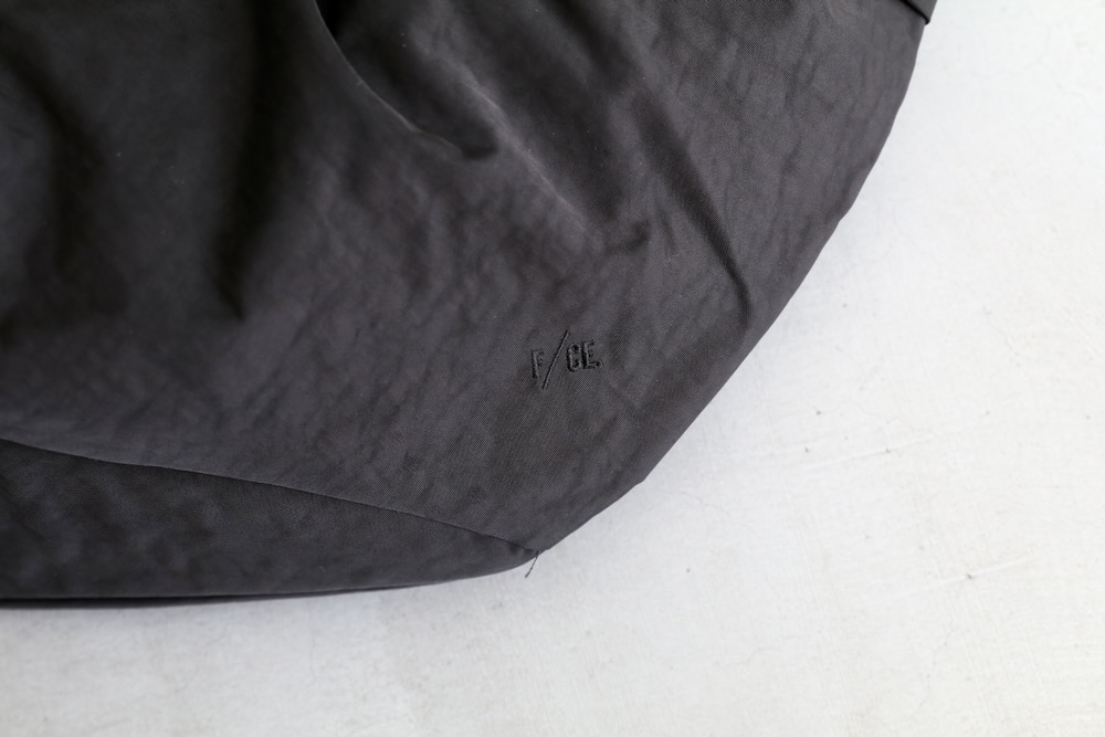 F/CE.( ���ե�������) "TEXTURED TWILL BODY BAG"