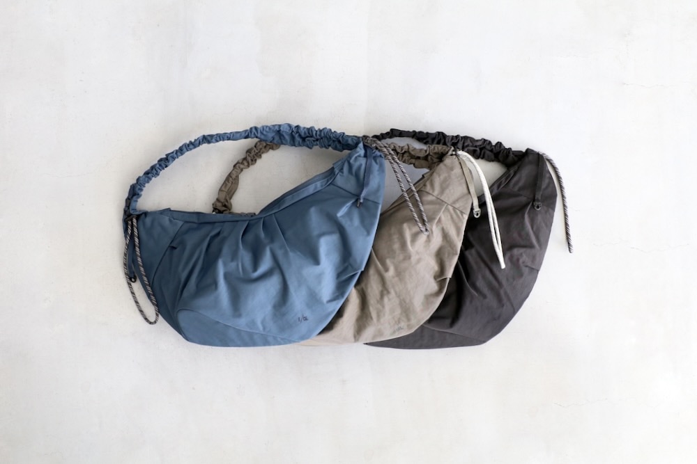 F/CE.( ���ե�������) "TEXTURED TWILL BODY BAG"