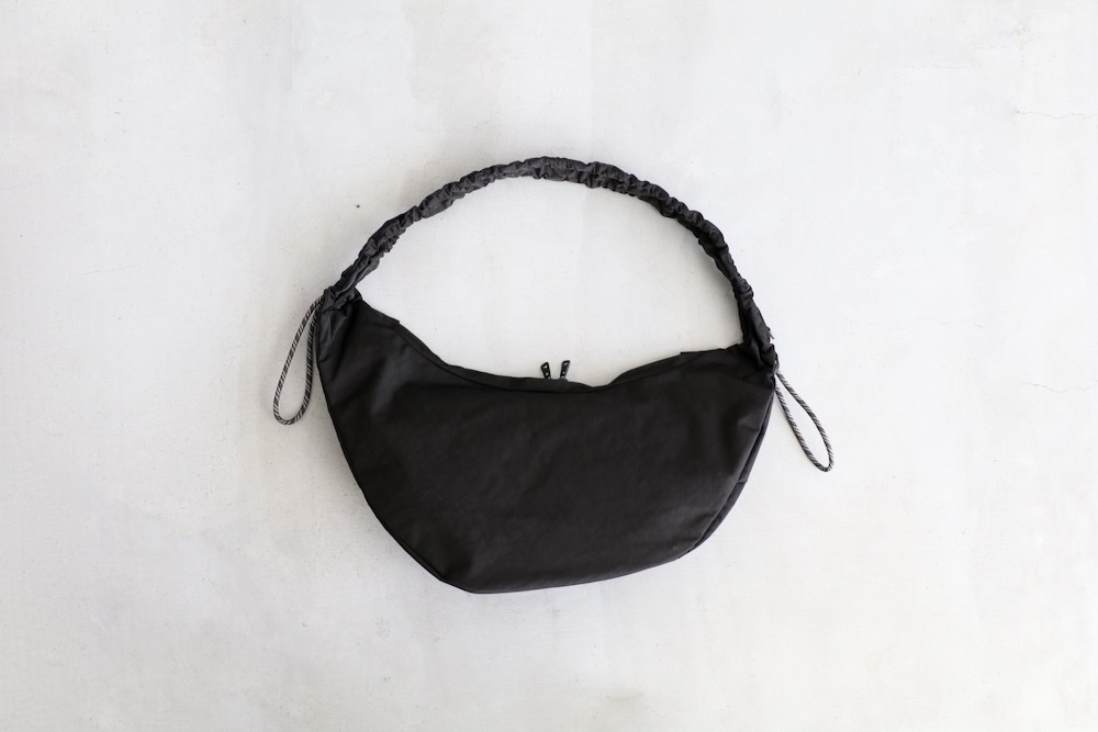 F/CE.( ���ե�������) "TEXTURED TWILL BODY BAG"
