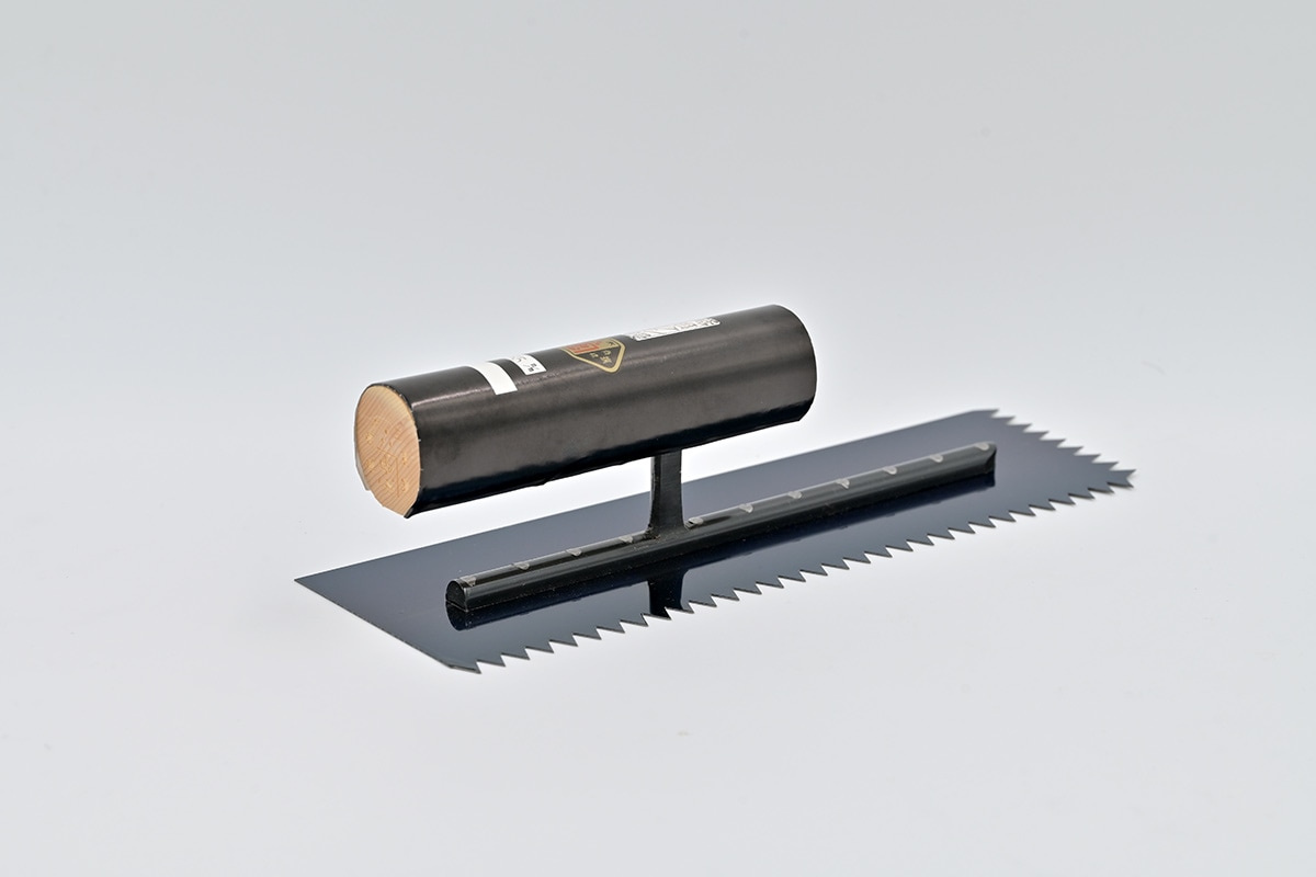 忠　油焼　クシ鏝　鋸目