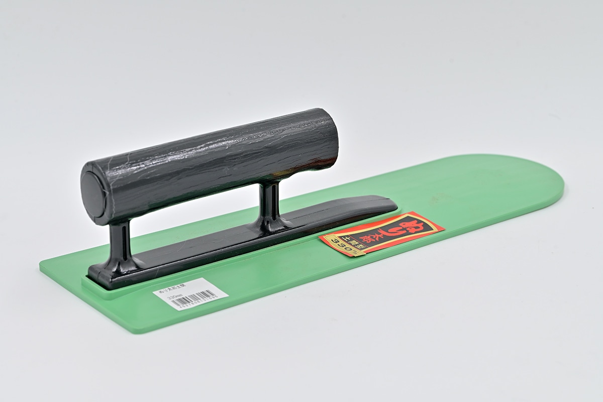 忠　ぬり太郎　土間