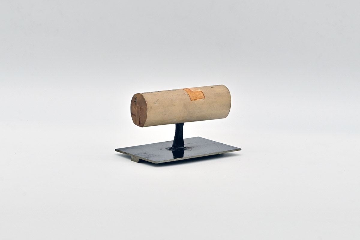 上印　片コロビ　上辺11mm×底辺14mm×高さ5mm