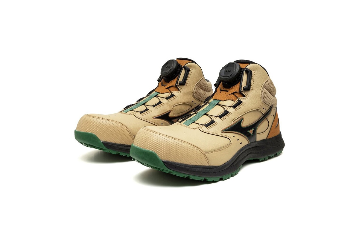 ミズノ　オールマイティLSIII　74M　BOA　サンドベージュ×ブラック