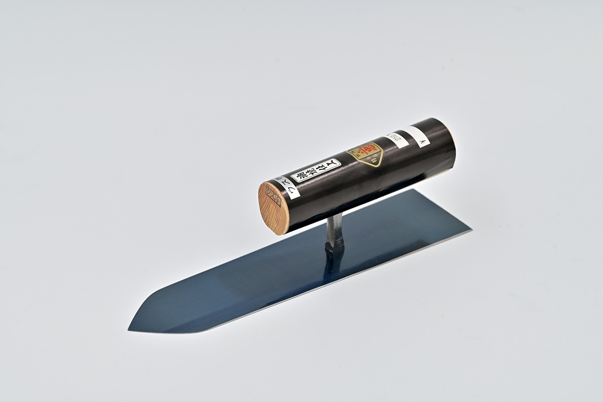 忠　油焼　薄手仕上鏝