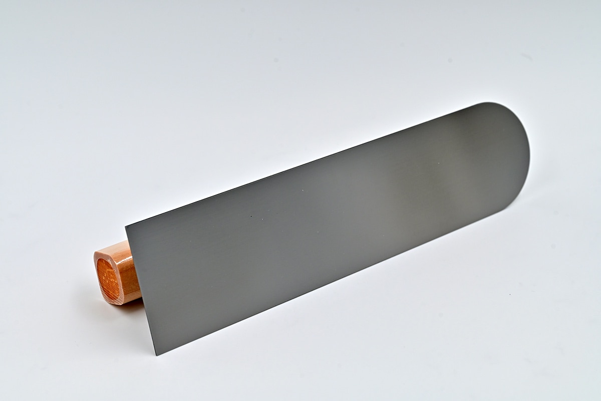 忠　地金　漆喰押え鏝　先丸