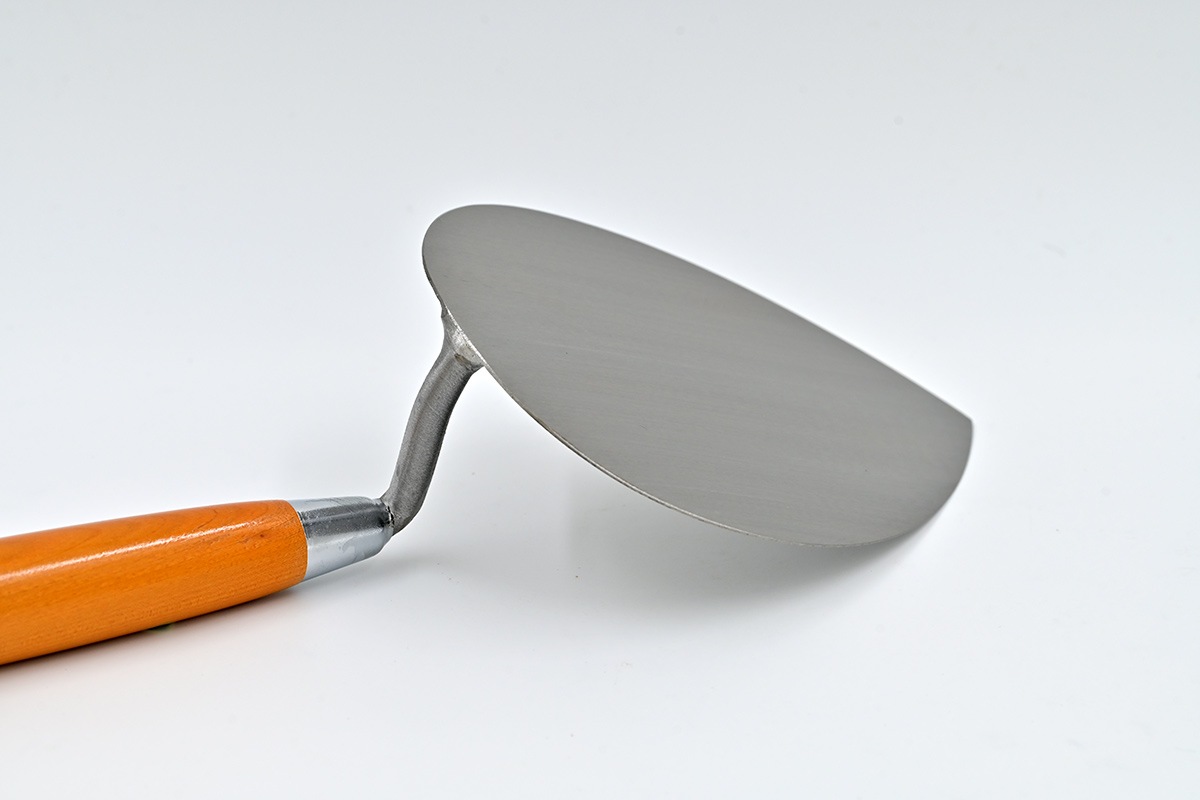 忠　耐火レンガ鏝