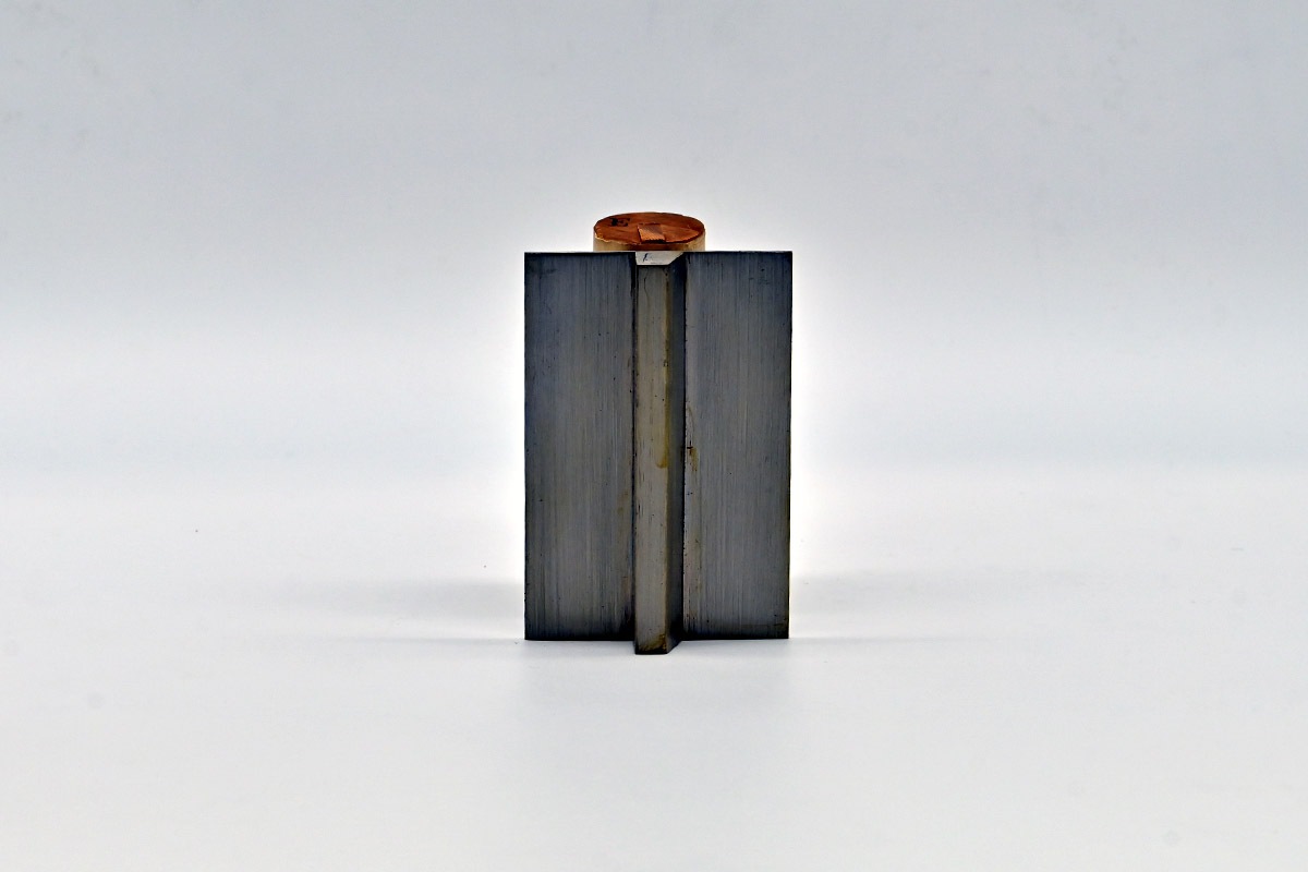 上印　片コロビ　上辺8mm×底辺14mm×高さ14mm