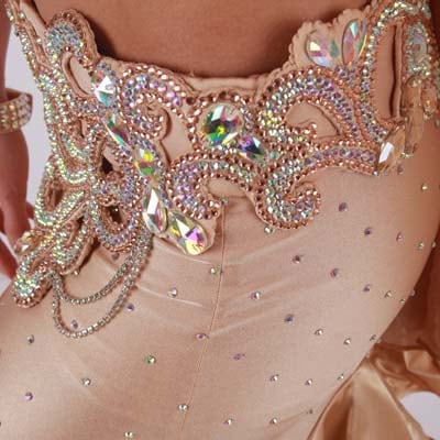 �٥꡼���󥹰�������A-215��¨ȯ����ǽ��