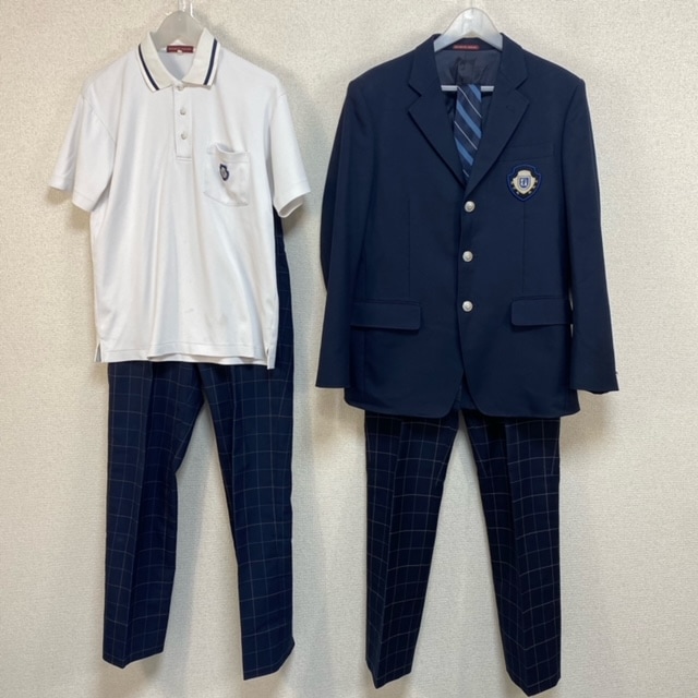 日本福祉大学附属高校の制服 ブレザー