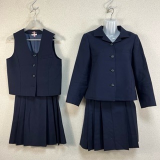 女子美術大学制服 豊かな感性を磨き上げるチャンス 女子美生の新「中学修学旅行