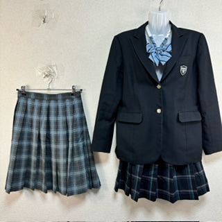 横浜翠陵高校 指定制服などなど (中古) 神奈川県私立横浜翠陵中学・高校の制服を買取しました｜制服買取