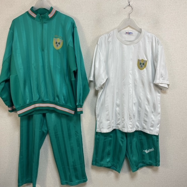 高校の体操服 3点 大阪府 大阪高校 体操服 | すべての商品 | 中古制服は制服