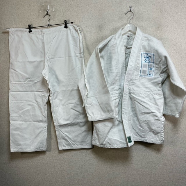 5点 大阪府 近畿大学附属高校 男子柔道着 | 高校制服 | 中古制服は