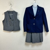 ４点 神奈川県 横浜市立都岡中学校 女子制服