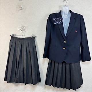 交渉成立受渡し待ち 中京高校（岐阜県）制服一式 1726098857-1726098899.jpg