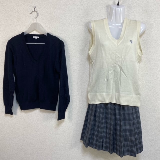 3点 東京都 豊島区立西池袋中学校 女子制服 | 中学校制服 | 中古制服 