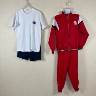 5点 福岡県 直方市立直方第二中学校 女子体操服 | 中学校制服 | 中古