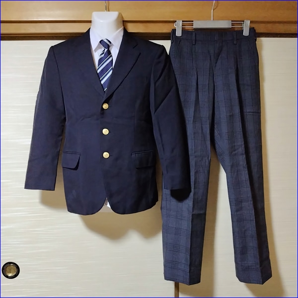 第3中学校男子制服 3点 福岡県 福岡市立香椎第三中学校 男子制服 | 中学校制服 | 中古