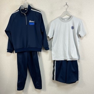 6点 神奈川県 秦野市立南中学校 女子体操服 | すべての商品 | 中古 
