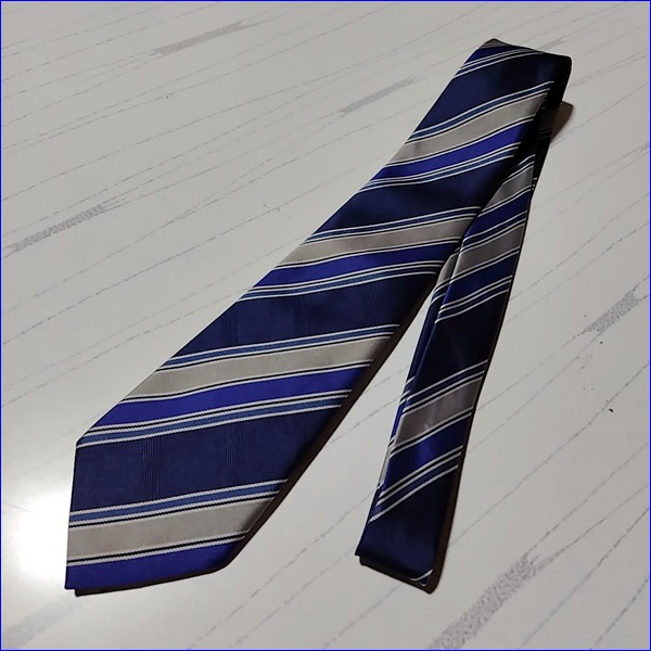 7�� ��̸� ��ܳ����⹻ �˻�����