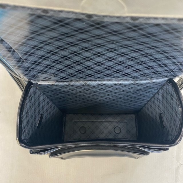 ���� ���ɥ���