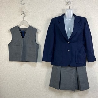 4点 北海道 札幌市立西陵中学校 女子制服 | すべての商品 | 中古制服 4点 北海道 札幌市立西陵中学校 女子制服 | すべての商品 | 中古制服