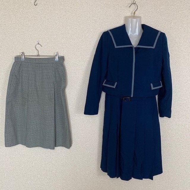 6点 鹿児島県 鹿児島県立鹿児島中央高校 女子制服 | 高校制服 | 中古