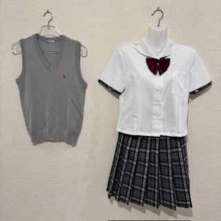4点 北海道 札幌日本大学高校 女子制服 | 高校制服 | 中古制服は制服
