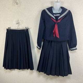 4点 秋田県 秋田市立将軍野中学校 女子制服 | すべての商品 | 中古