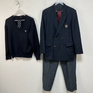 2_000000098144.jpg?1734395482