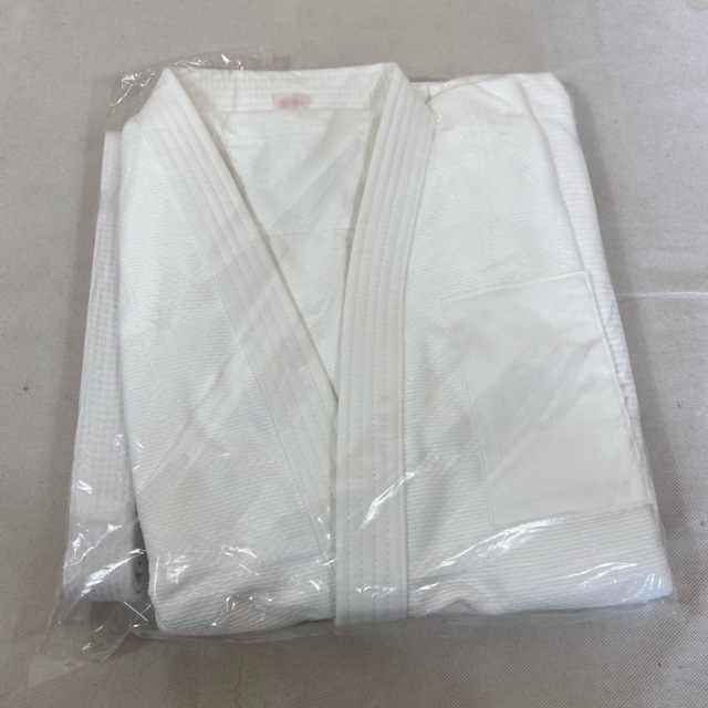 2_000000107970.jpg?1738928406