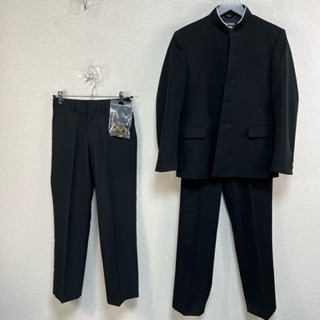 美品・送料込★堺市立野田中学校　男子制服4点セット（冬用） 大阪府 堺市立野田中学校 冬ブレザー?+スカートなど/yt0672【8ppl