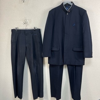 大塚高校　公式ユニフォーム 大塚高校 公式ユニフォーム - メルカリ