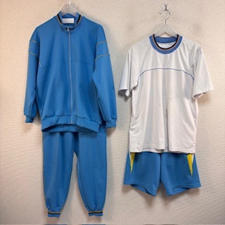 4点 東京都 荒川区立第三中学校 体操服 | 中学校制服 | 中古制服は